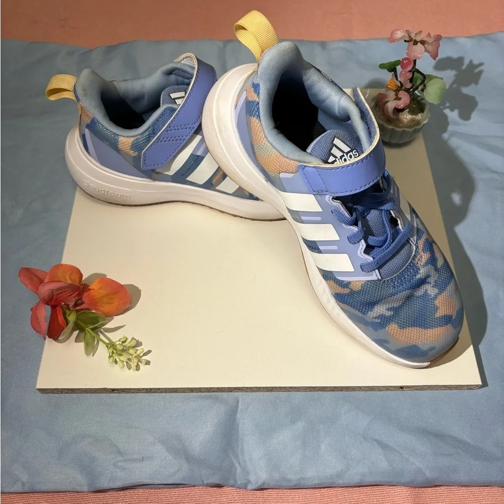 Adidas Kids Fortarun 2.0 Cloudfoam elastic lace top strap shoes